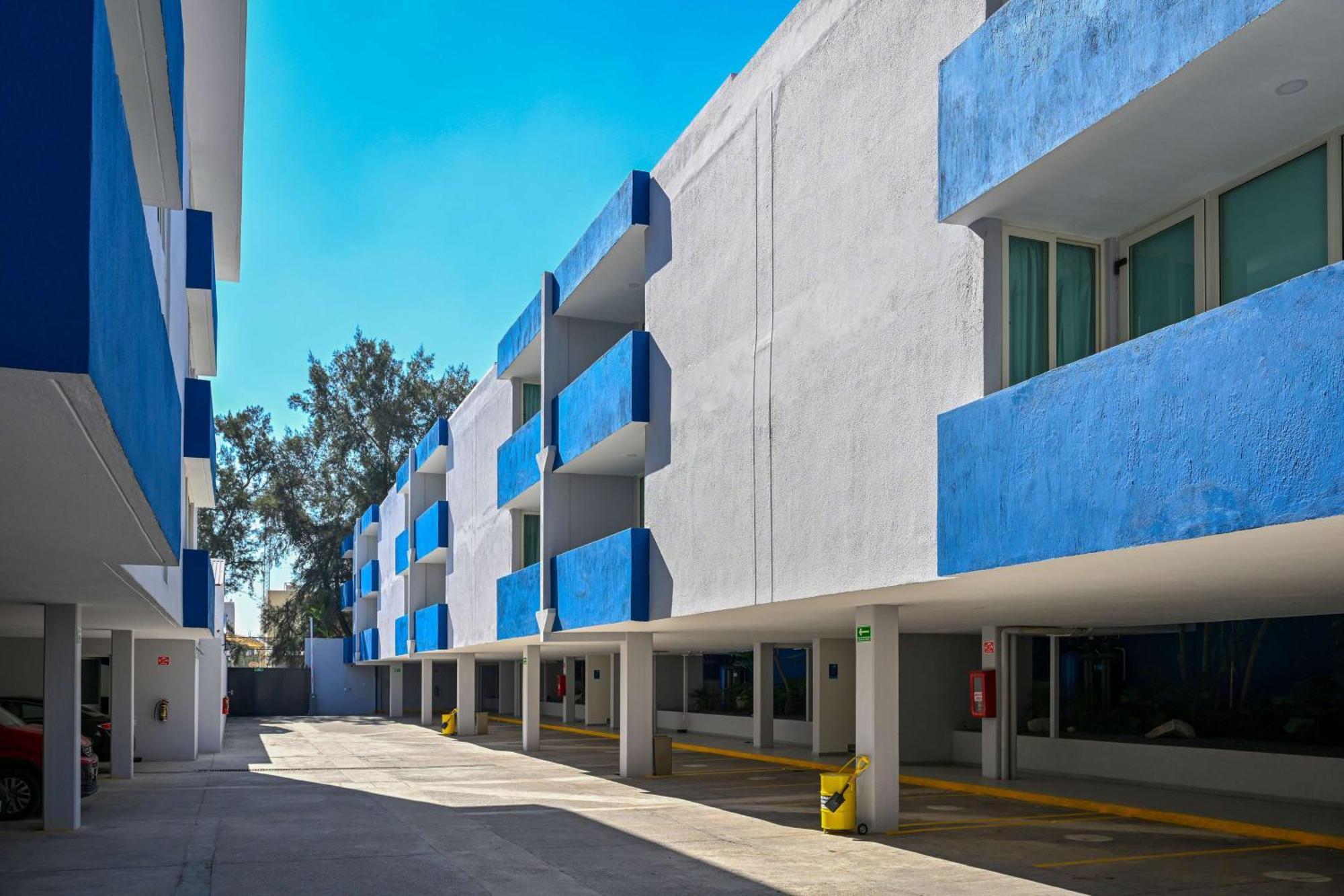 Vista Express Guadalajara Expo Surestay Collection By BW Zapopan Exteriör bild